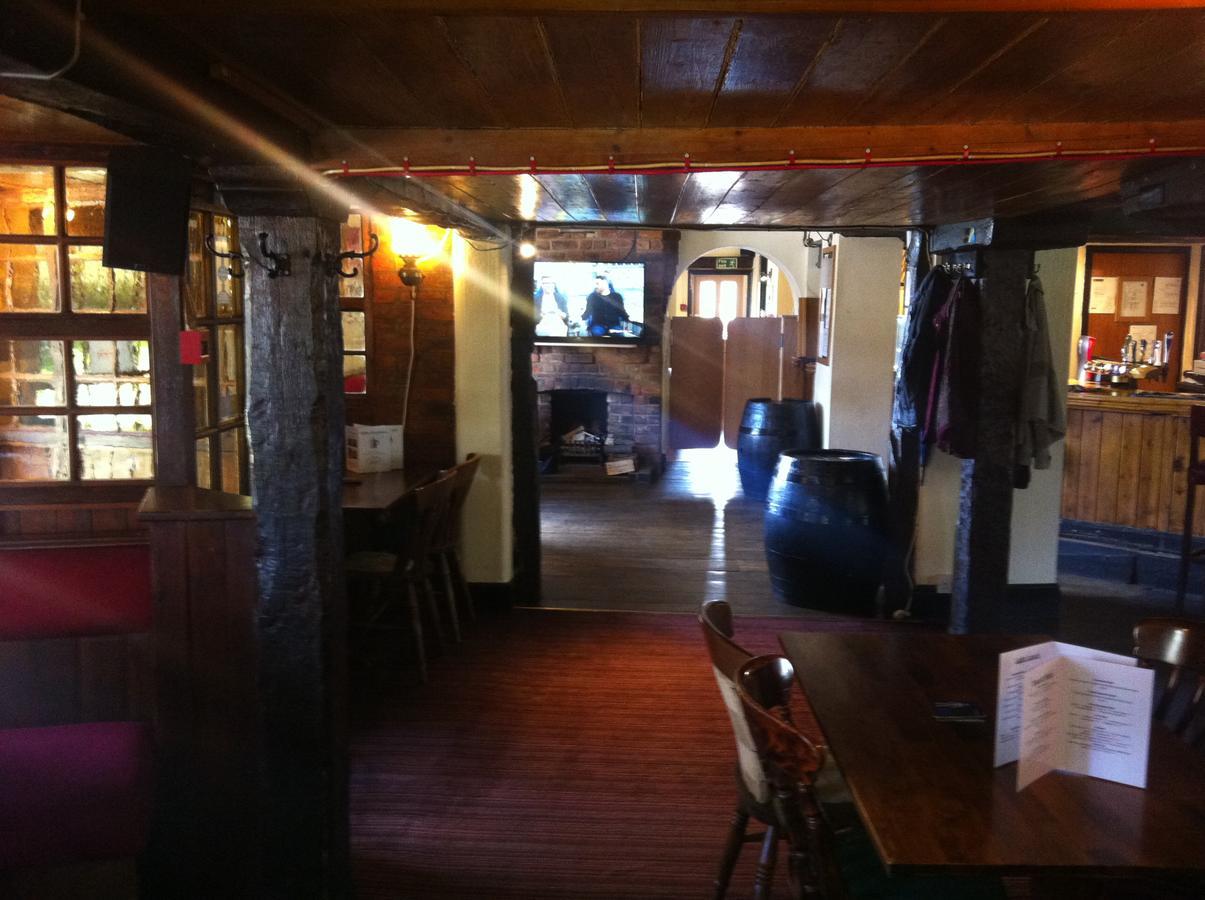 The Coffee Pot Tavern Bed & Breakfast Potterspury Exterior foto
